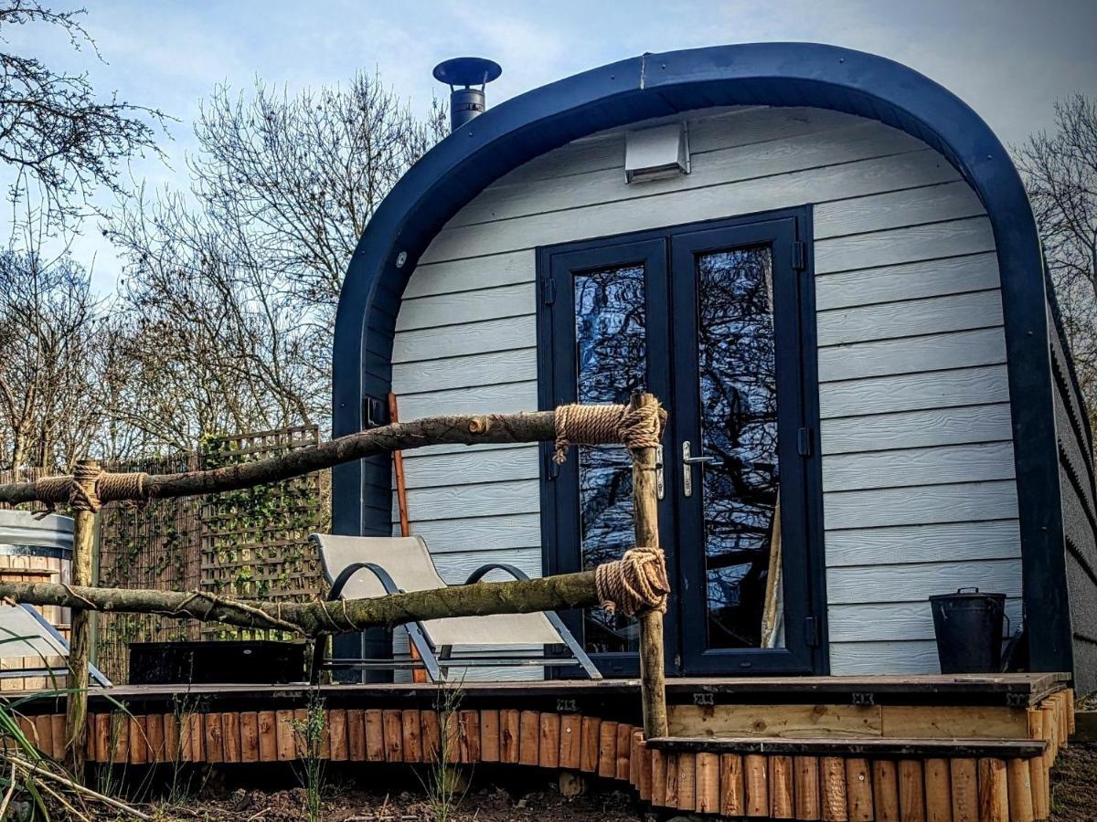 Вилла Emlyn'S Coppice - Luxury Woodland Glamping Холиуэлл Экстерьер фото